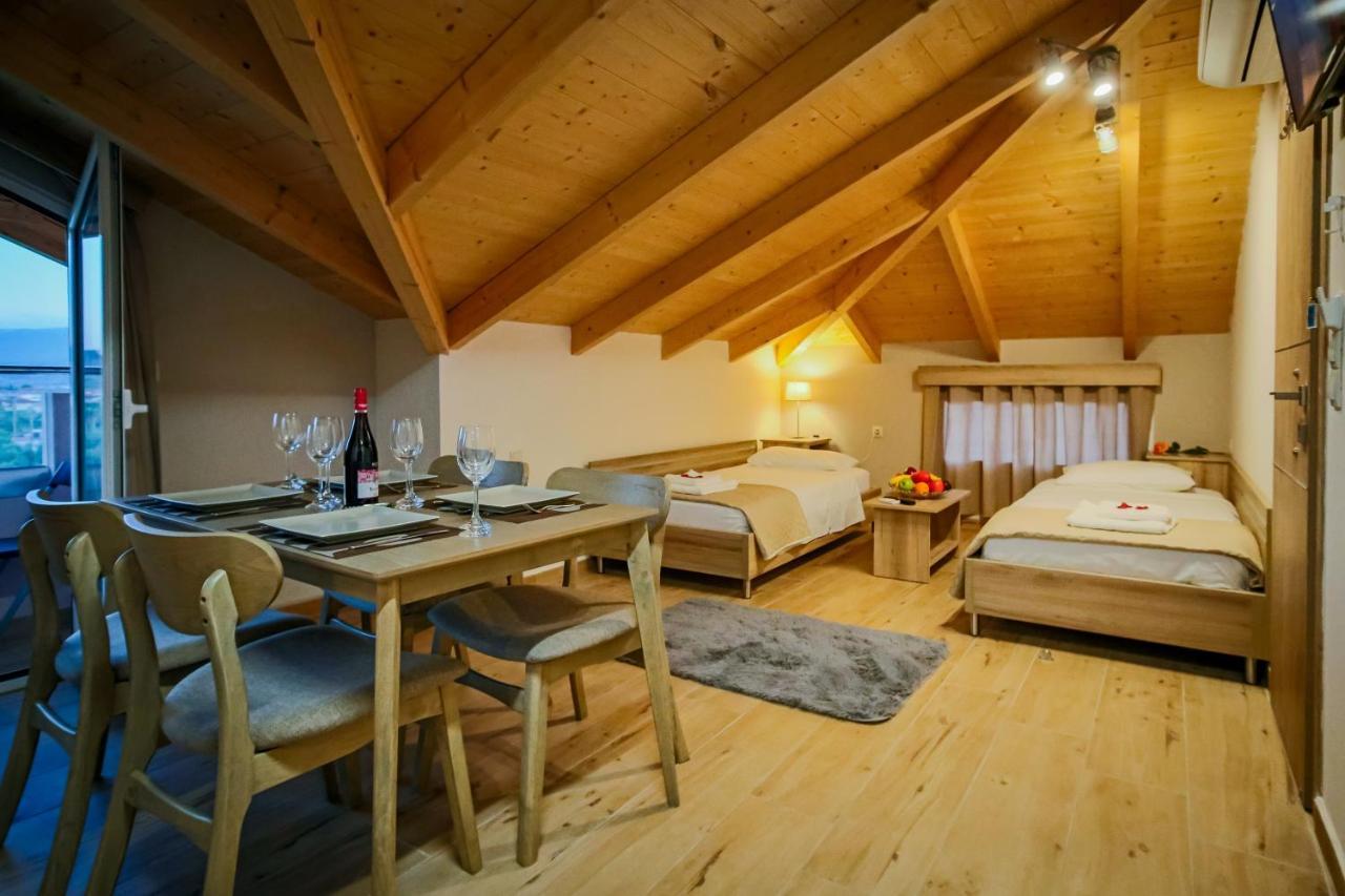 Mirimar Apartments Alikanás Eksteriør bilde